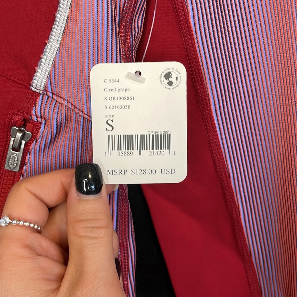NWT Free People Movement Hardio Cardio Jacket - Red Grape - Size Small - Picture 9 of 16